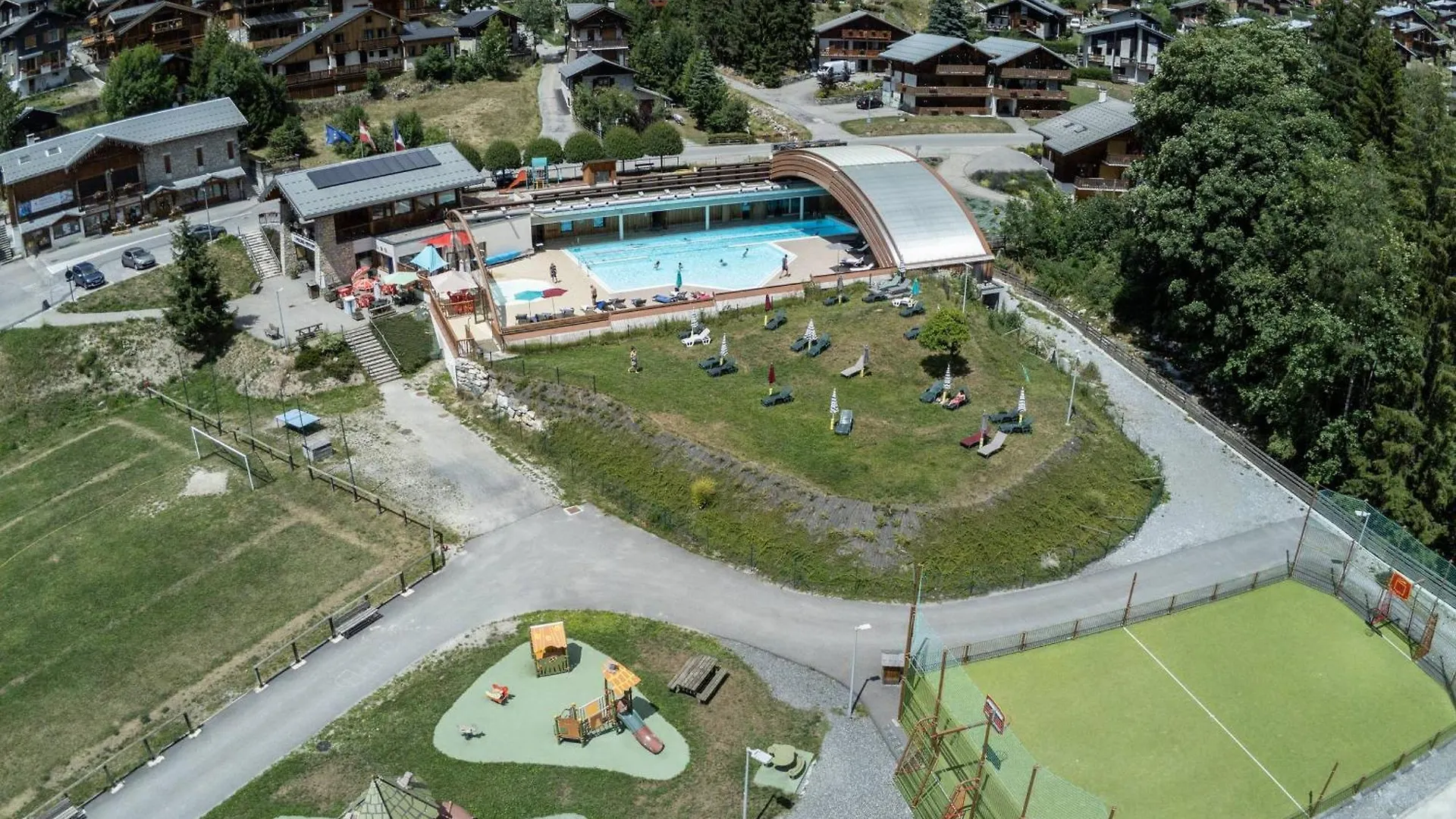 Appartement Cosy Avec Balcon, Parking Et Wi-Fi A Champagny-En-Vanoise - Fr-1-638-13 La Plagne France