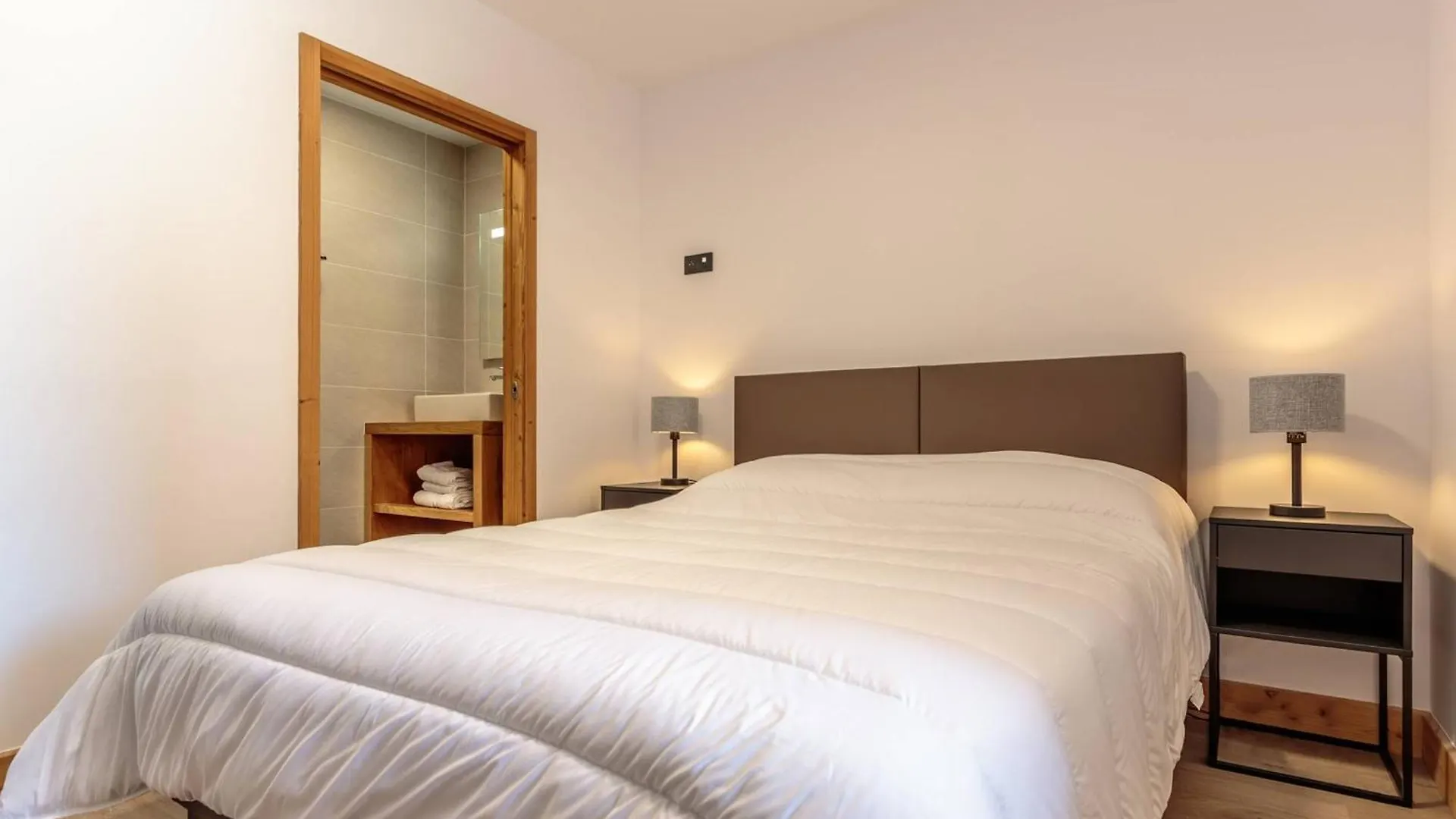 Appartement Cosy Avec Balcon, Parking Et Wi-Fi A Champagny-En-Vanoise - Fr-1-638-13 La Plagne Apartment